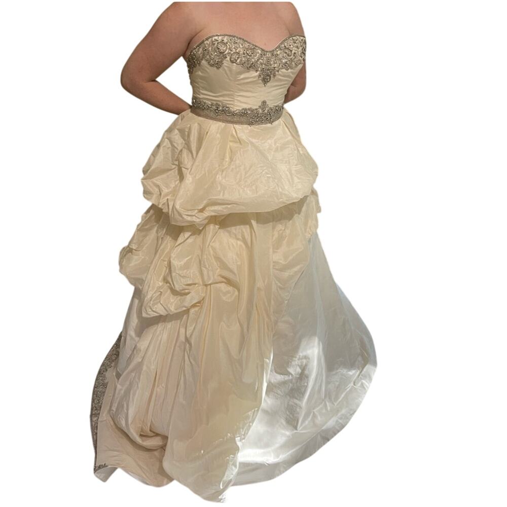 Victor Harper wedding gown 109 - Picture 13 of 13